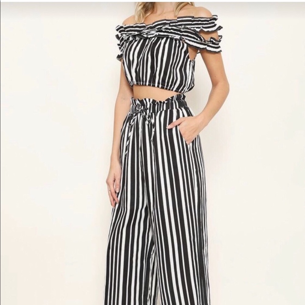 Black and White Striped Set